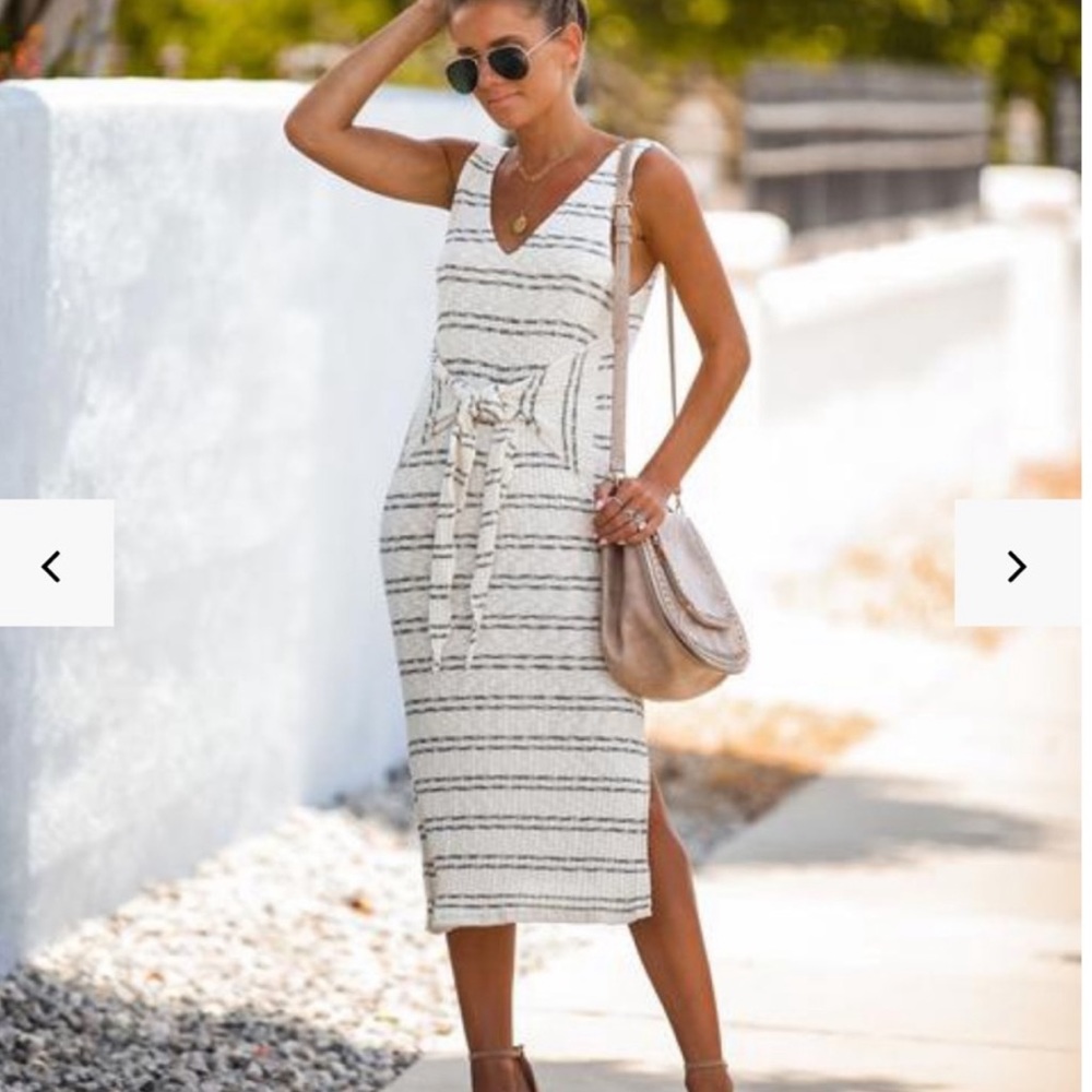 Vici midi tie dress - NWOT